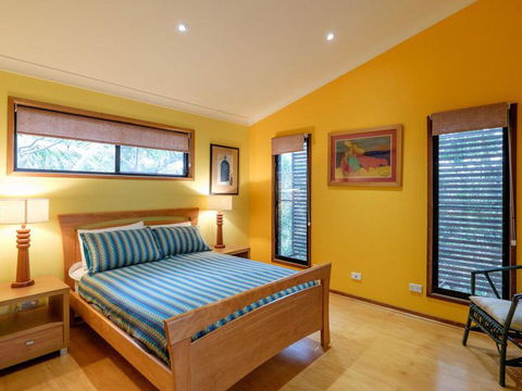 Five Bimba (Tractor House) - Hervey Bay Accommodation 11