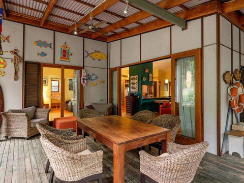 Five Bimba (Tractor House) - Hervey Bay Accommodation 17