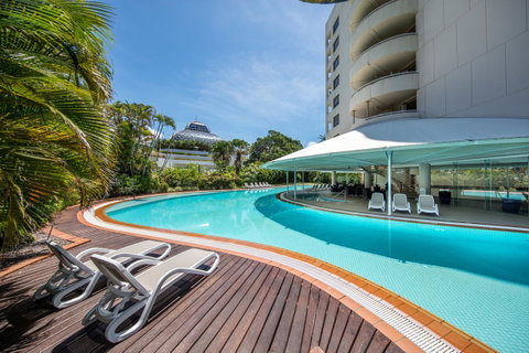 Hilton Cairns - Hervey Bay Accommodation 13
