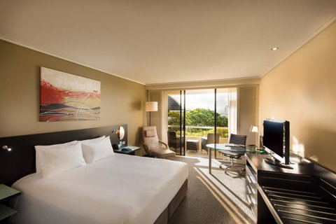 Hilton Cairns - Hervey Bay Accommodation 9