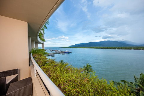 Hilton Cairns - Hervey Bay Accommodation 5