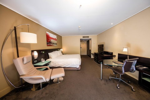Hilton Cairns - Hervey Bay Accommodation 31