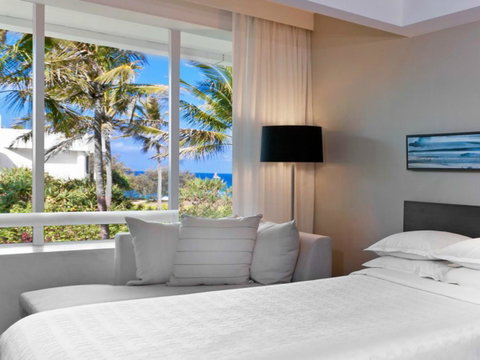 Sheraton Grand Mirage Resort Gold Coast - Hervey Bay Accommodation 9
