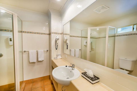 Shamrock Gardens Motel - Hervey Bay Accommodation 6