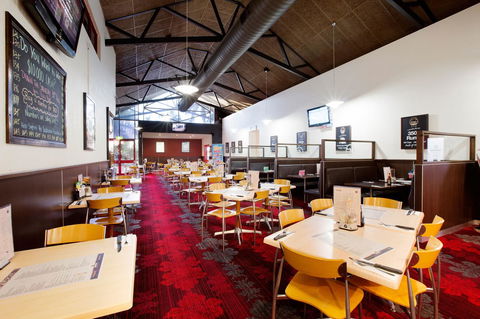 Glenmore Tavern - Hervey Bay Accommodation 20