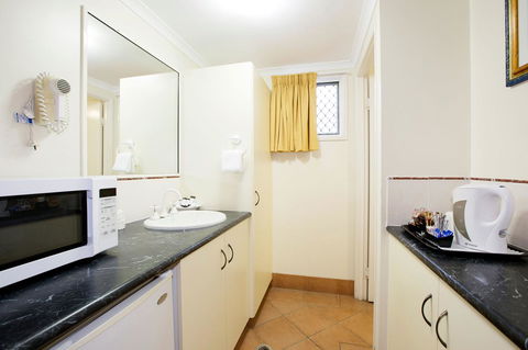 Glenmore Tavern - Hervey Bay Accommodation 34