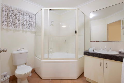 Glenmore Tavern - Hervey Bay Accommodation 13