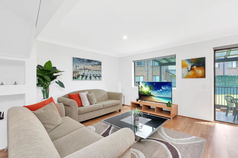 Fountain View Estate - We Accommodate - Tourism Hervey Bay 10