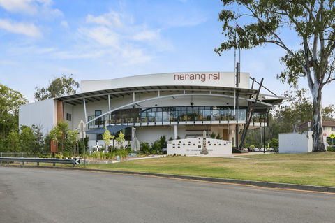 Fountain View Estate - We Accommodate - Tourism Hervey Bay 17