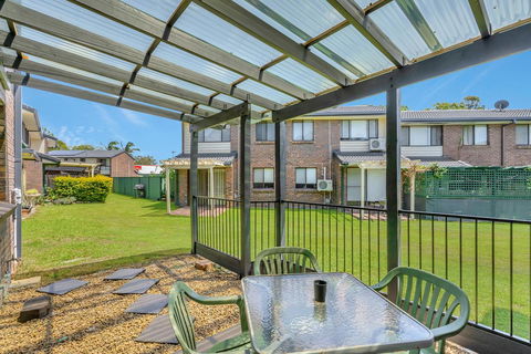 Fountain View Estate - We Accommodate - Tourism Hervey Bay 1