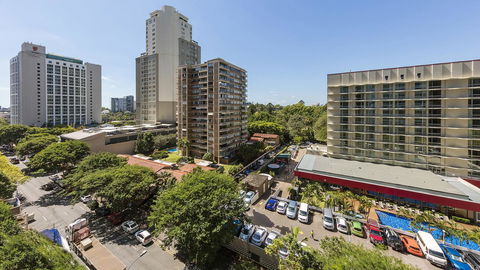Apartments @ 212 Margaret - Tourism Hervey Bay 1
