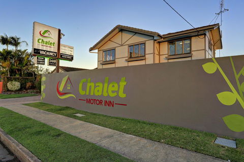 Chalet Motor Inn - Hervey Bay Accommodation 3