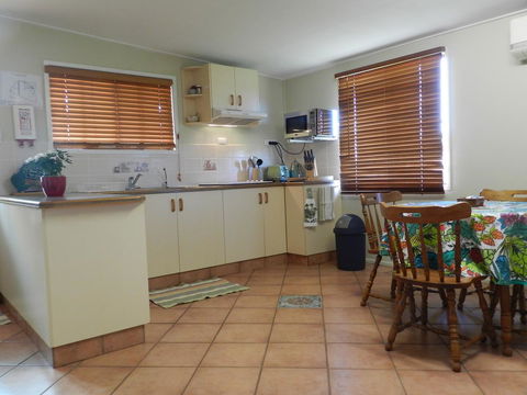 Hay Point Country BnB - Hervey Bay Accommodation 12