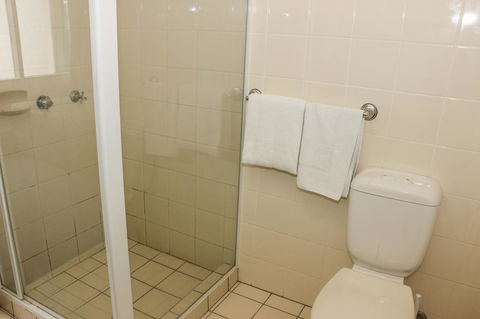 Salisbury Hotel Motel - Hervey Bay Accommodation 20