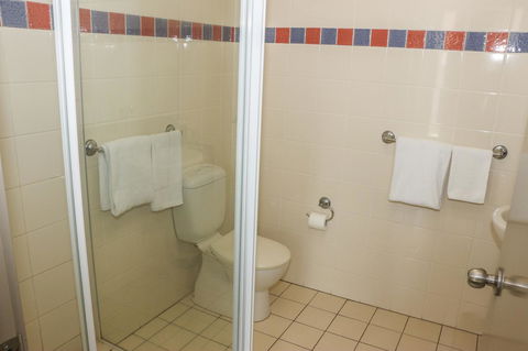 Salisbury Hotel Motel - Hervey Bay Accommodation 21