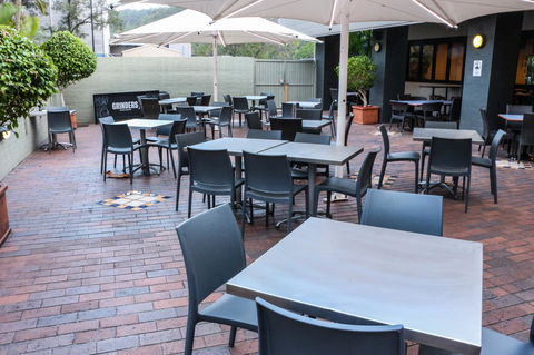 Salisbury Hotel Motel - Hervey Bay Accommodation 7