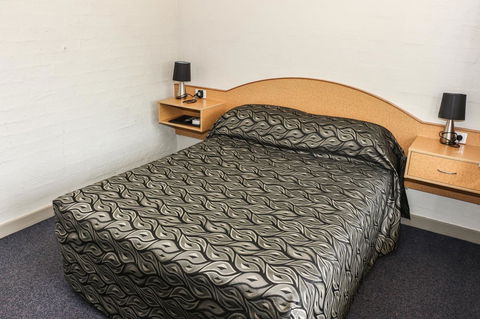 Salisbury Hotel Motel - Hervey Bay Accommodation 22