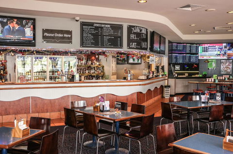 Salisbury Hotel Motel - Hervey Bay Accommodation 29