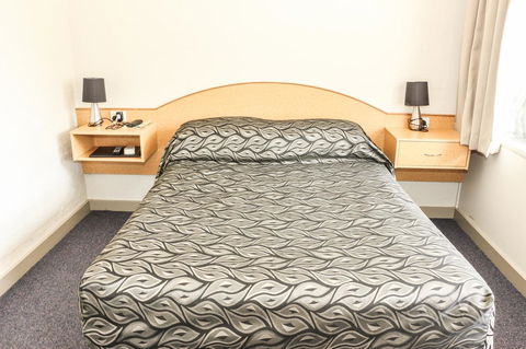 Salisbury Hotel Motel - Hervey Bay Accommodation 24