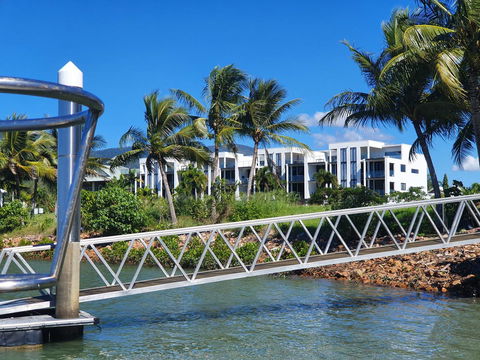 Hinchinbrook Holiday Apartments - Hervey Bay Accommodation 30
