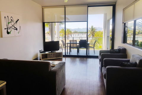Hinchinbrook Holiday Apartments - Hervey Bay Accommodation 4