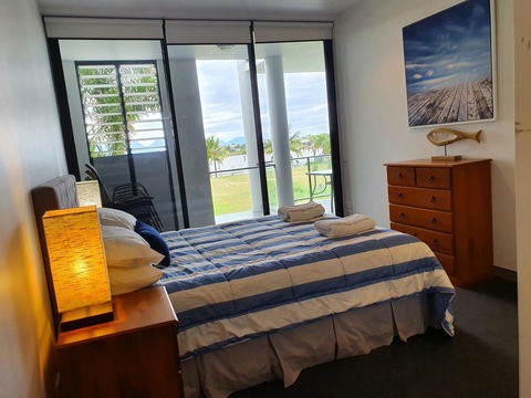 Hinchinbrook Holiday Apartments - Hervey Bay Accommodation 27