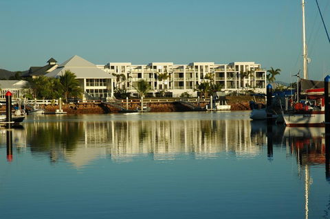Hinchinbrook Holiday Apartments - Hervey Bay Accommodation 28