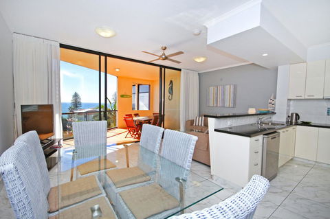 Unit 8 Bronte Of Coolum - Hervey Bay Accommodation 4