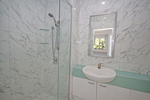 Unit 8 Bronte Of Coolum - Hervey Bay Accommodation 2