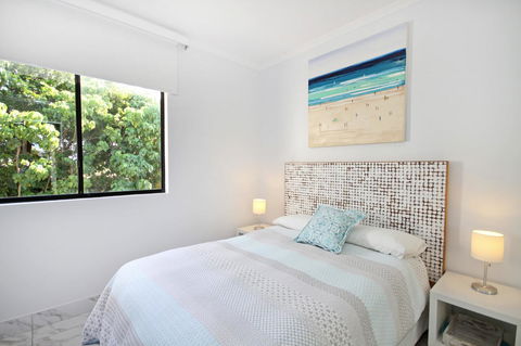 Unit 8 Bronte Of Coolum - Hervey Bay Accommodation 9