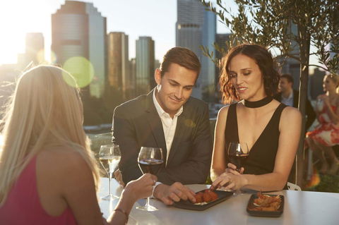 The Point Brisbane Hotel - Hervey Bay Accommodation 5