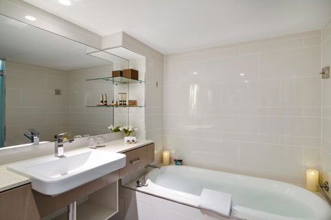 The Point Brisbane Hotel - Hervey Bay Accommodation 23