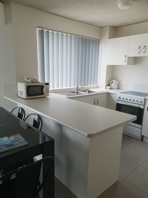 Bayview Harbourview Apartments - Hervey Bay Accommodation 7