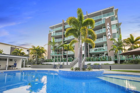 Akama Resort - Hervey Bay Accommodation 0