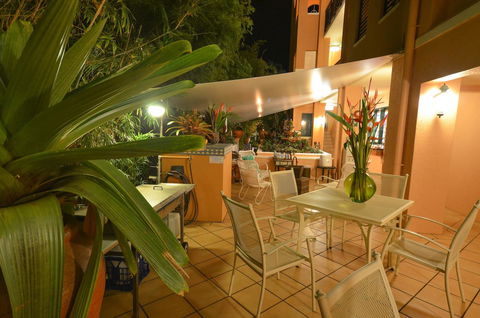 Martinique On Macrossan - Tourism Hervey Bay 15