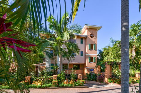 Martinique On Macrossan - Tourism Hervey Bay 19