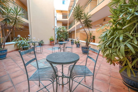 Il Palazzo Holiday Apartments - Hervey Bay Accommodation 9