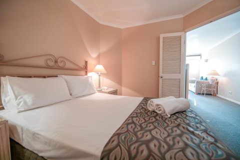 Il Palazzo Holiday Apartments - Hervey Bay Accommodation 2