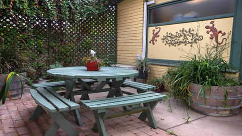 Ficifolia Lodge - Hervey Bay Accommodation 7