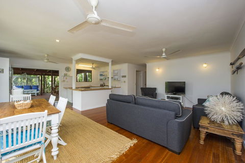 Koorakai - Tourism Hervey Bay 1