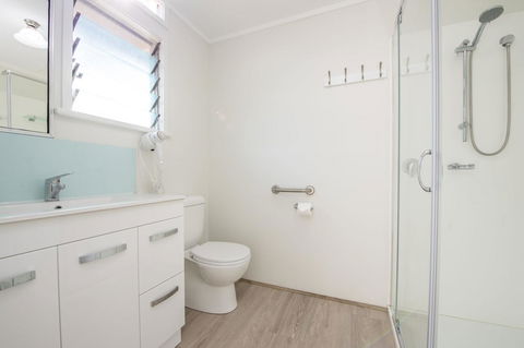 Kooyong Apartment 6 - Tourism Hervey Bay 7