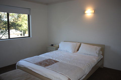 Close To Surf Beach, Surf Club, Hotel And Shops - Boyd St, Woorim - Tourism Hervey Bay 6