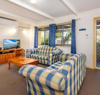 Pet Friendly Cottage in the Heart of Bribie - Wirraway St Bongaree - Tourism Hervey Bay