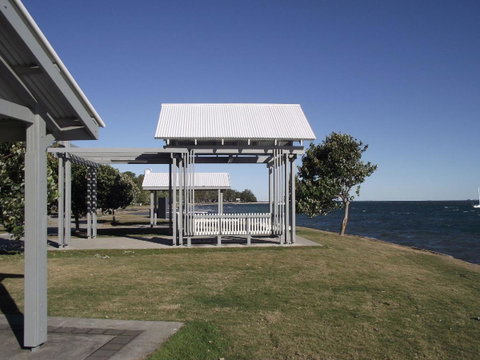 Air Conditioned Unit Stones Throw To The Waterfront. - Hervey Bay Accommodation 19
