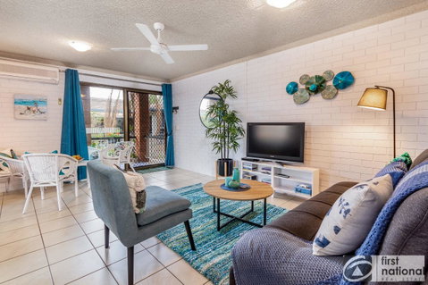Air Conditioned Unit Stones Throw To The Waterfront. - Hervey Bay Accommodation 10