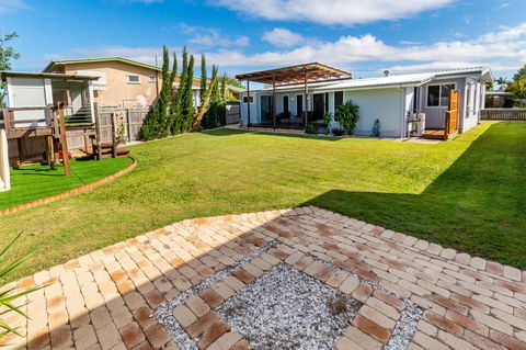 Fabulous Family Destination In Paradise Parade, Bongaree - Tourism Hervey Bay 18