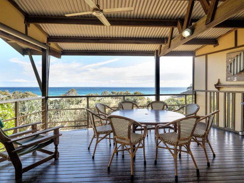 Claytons 1 By Discover Stradbroke - Hervey Bay Accommodation 12