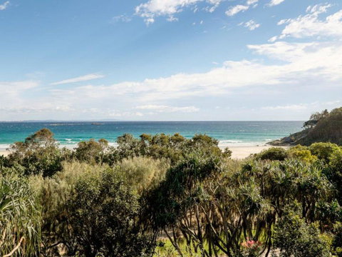 Claytons 1 By Discover Stradbroke - Hervey Bay Accommodation 26