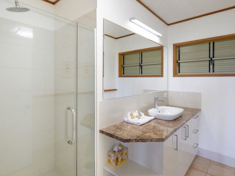 Claytons 1 By Discover Stradbroke - Hervey Bay Accommodation 19