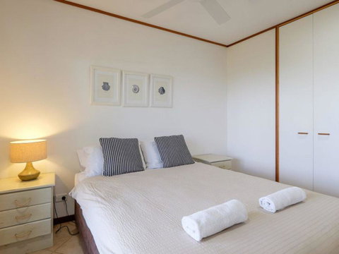 Claytons 1 By Discover Stradbroke - Hervey Bay Accommodation 9